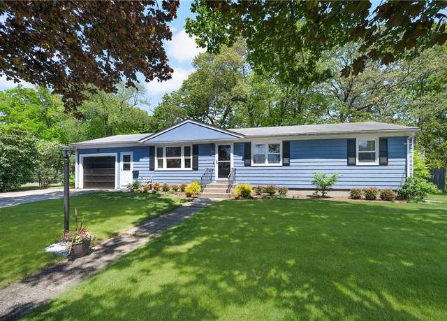Property at 30 Grassmere St, Warwick, RI 02889, 3 beds, 1 bath