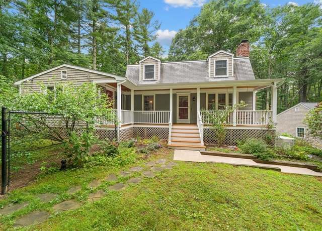 Property at 825 Matteson Rd, Coventry, RI 02816, 3 beds, 2.5 baths