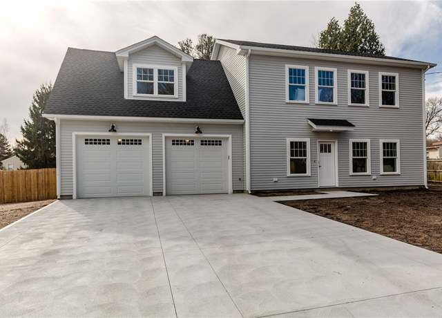 Property at 42 Nelson Rd, Cranston, RI 02921, 3 beds, 2.5 baths