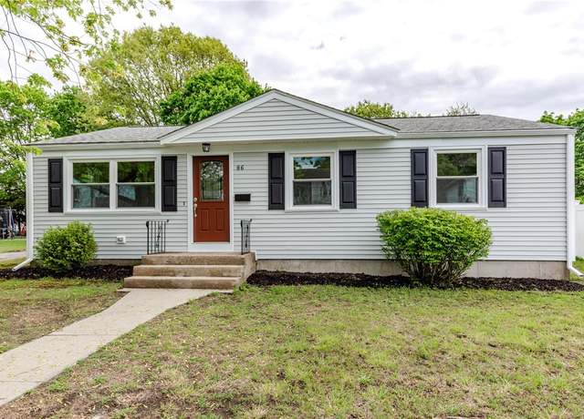 Property at 86 Farnum Rd, Warwick, RI 02888, 3 beds, 2 baths