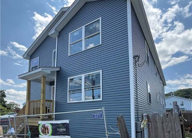 Property at 34 Harold St, Providence, RI 02908, 8 beds, 4 baths