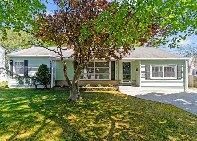 Property at 70 Humbert Ave, Cranston, RI 02910, 2 beds, 1 bath