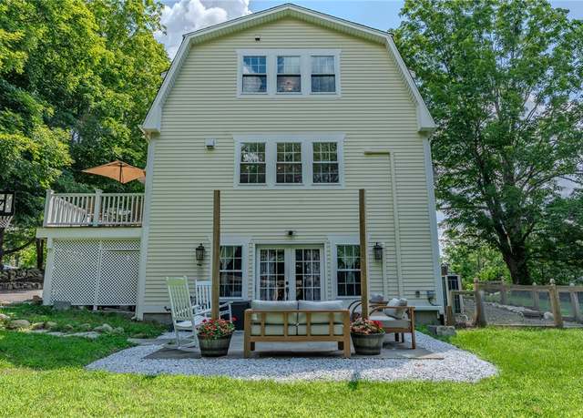 Property at 6 Limerock Rd, Smithfield, RI 02917, 4 beds, 4 baths