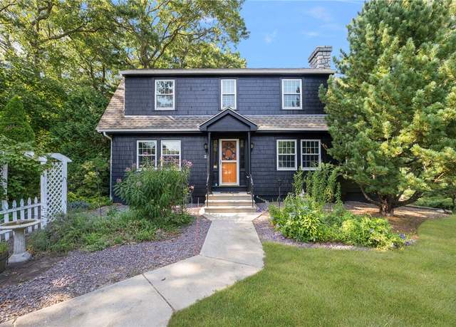 Property at 2 Haywood Rd, Coventry, RI 02816, 3 beds, 2 baths