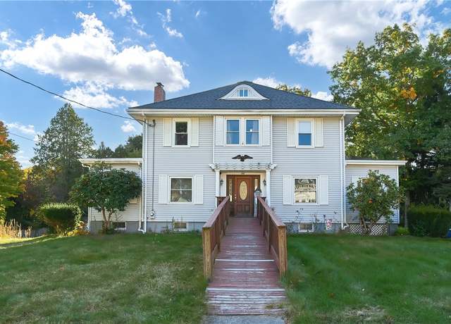 Property at 542 Prospect St, Woonsocket, RI 02895, 5 beds, 3.5 baths