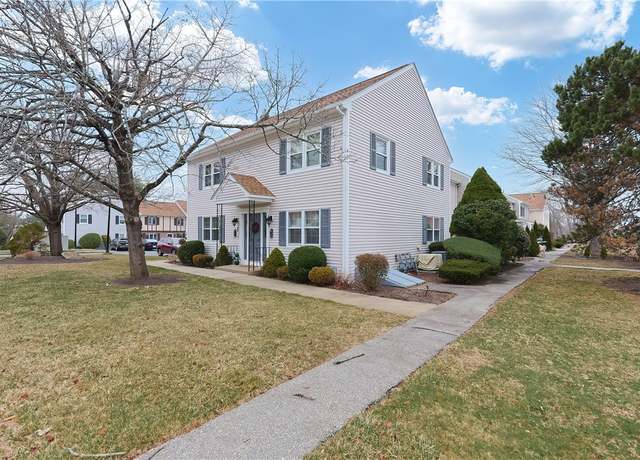 Property at 2970 Mendon Rd #53, Cumberland, RI 02864, 2 beds, 1 bath