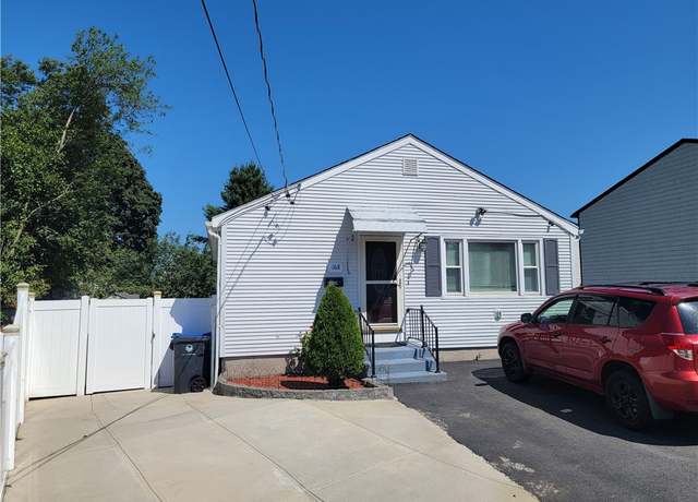 Property at 168 Argol St, Pawtucket, RI 02860, 3 beds, 1 bath