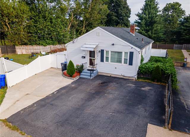 Property at 168 Argol St, Pawtucket, RI 02860, 3 beds, 1 bath