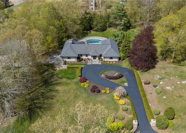 Property at 136 White Birch Cir, Scituate, RI 02831, 3 beds, 3 baths