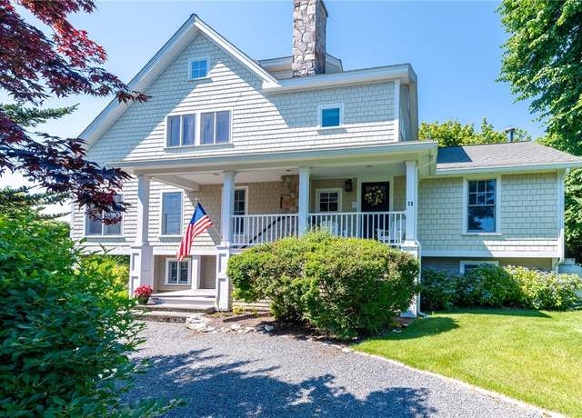 Property at 30 Bonnet View Dr, Jamestown, RI 02835, 4 beds, 3.5 baths