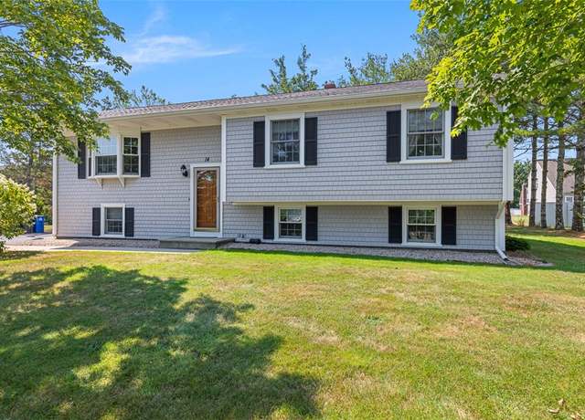 Property at 14 Davisville Ln, Narragansett, RI 02882, 5 beds, 3 baths