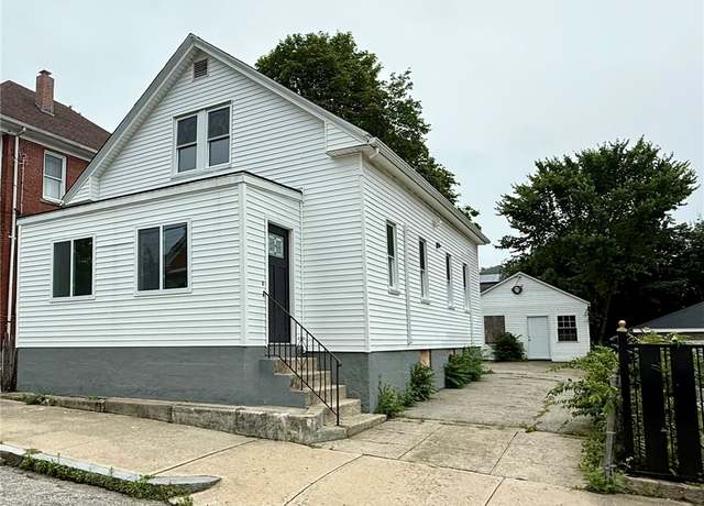 Property at 17 Middleton St, Providence, RI 02909, 3 beds, 2 baths