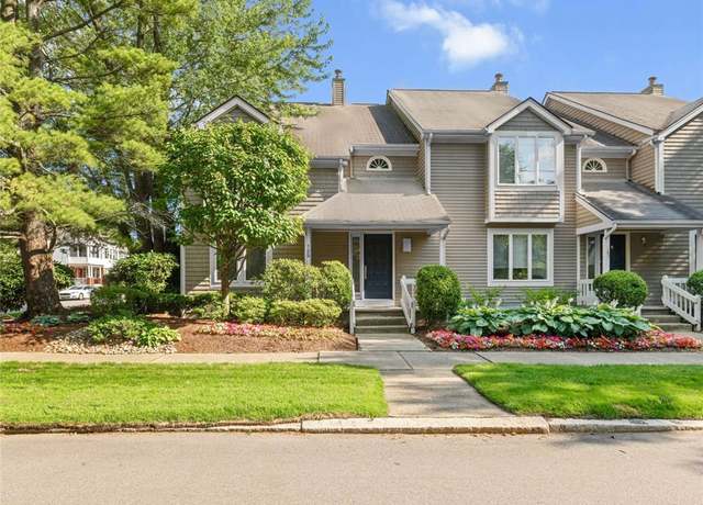 Property at 189 Laurel Ave, Providence, RI 02906, 3 beds, 3.5 baths