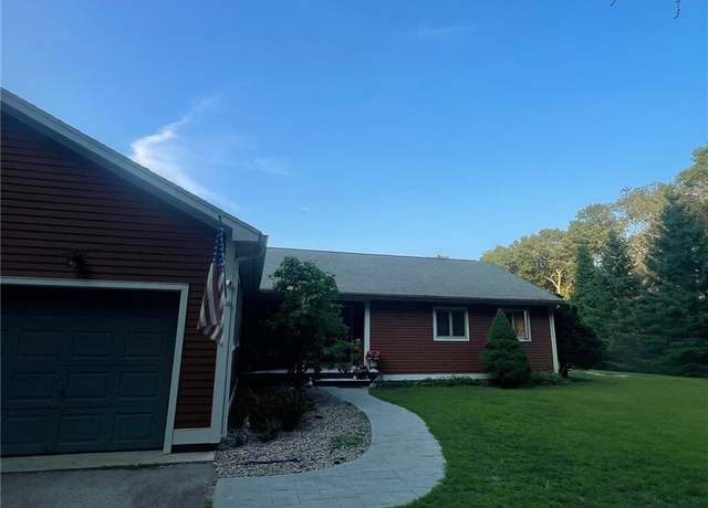 Property at 527 Hatchery Rd, North Kingstown, RI 02852, 3 beds, 2 baths