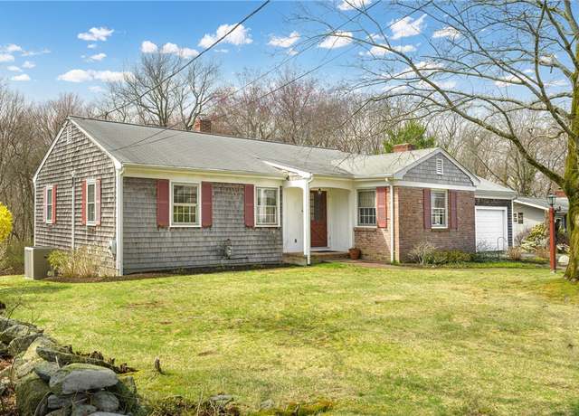 Property at 20 Barden Ln, Warren, RI 02885, 3 beds, 2 baths