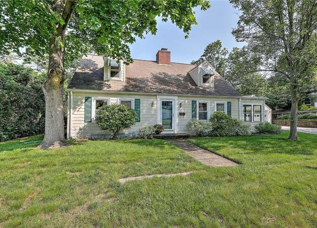 Property at 10 Roosevelt Ave, Lincoln, RI 02865, 4 beds, 2 baths