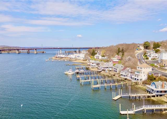 Property at 1597 Main Rd, Tiverton, RI 02878, 3 beds, 3 baths