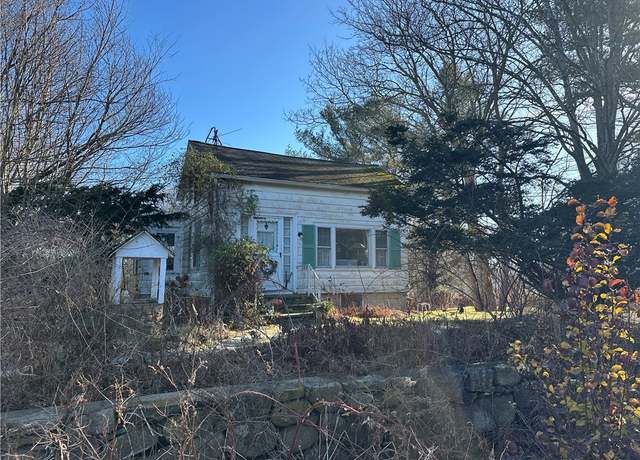Property at 576 Point Judith Rd, Narragansett, RI 02882, 2 beds, 1 bath