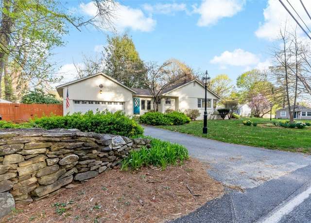 Property at 746 Love Ln, Warwick, RI 02818, 3 beds, 1 bath