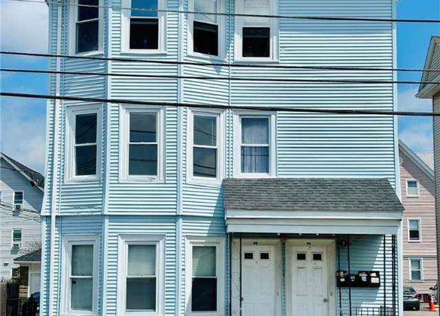 Property at 86 Webster St, Pawtucket, RI 02861, 8 beds, 4 baths