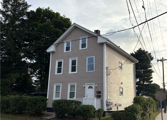 Property at 784 York Ave, Pawtucket, RI 02861, 6 beds, 3 baths