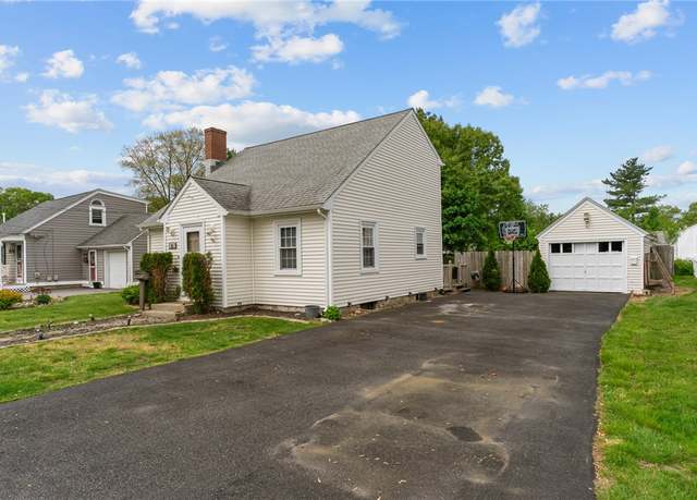Property at 95 George Arden Ave, Warwick, RI 02886, 2 beds, 1 bath