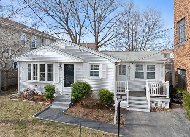 Property at 544 Daggett Ave, Pawtucket, RI 02861, 3 beds, 2 baths