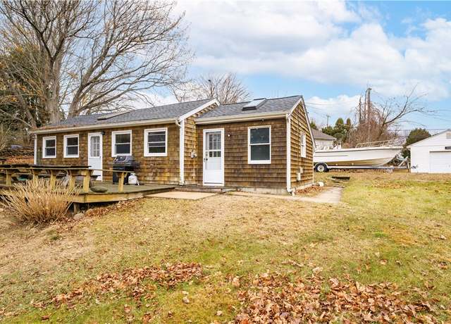 Property at 83 Gooseberry Rd, South Kingstown, RI 02879, 1 bed, 1 bath