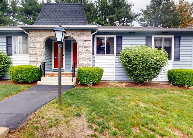 Property at 127 Pleasant View Ave #34, Smithfield, RI 02917, 2 beds, 1 bath