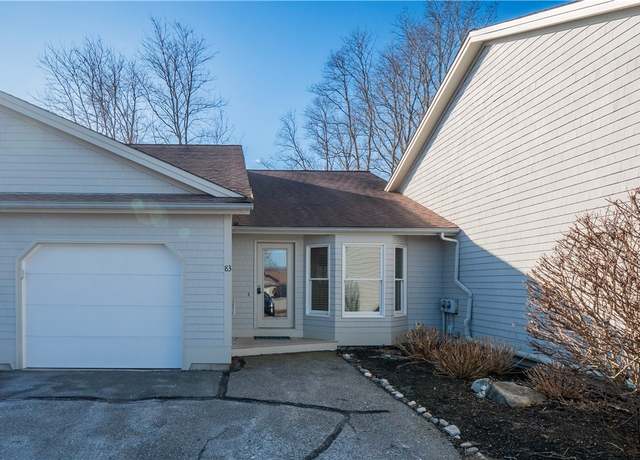 Property at 83 Valley Ln, Portsmouth, RI 02871, 2 beds, 2 baths