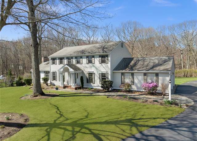 Property at 155 Fernwood Dr, East Greenwich, RI 02818, 4 beds, 2.5 baths