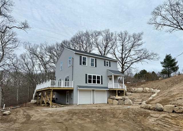 Property at 322 Post Rd, Westerly, RI 02891, 3 beds, 2.5 baths