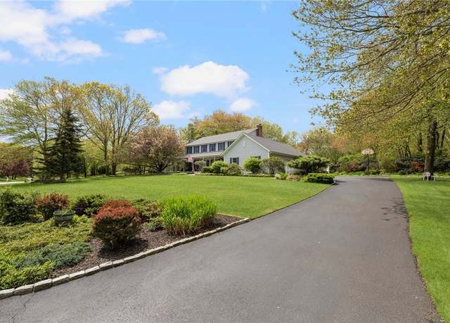 Property at 34 Finch Ln, North Kingstown, RI 02874, 4 beds, 3 baths