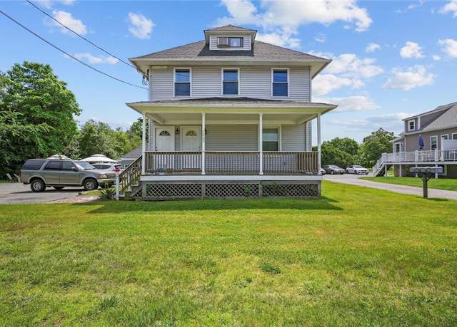 Property at 1663 Fall River Ave, Seekonk, MA 02771, 3 beds, 2 baths