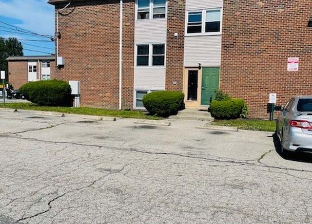 Property at 29 Woodbine St #5, Pawtucket, RI 02860, 1 bed, 1 bath