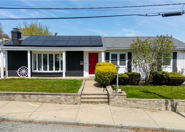 Property at 146 Smart St, Providence, RI 02904, 3 beds, 3 baths