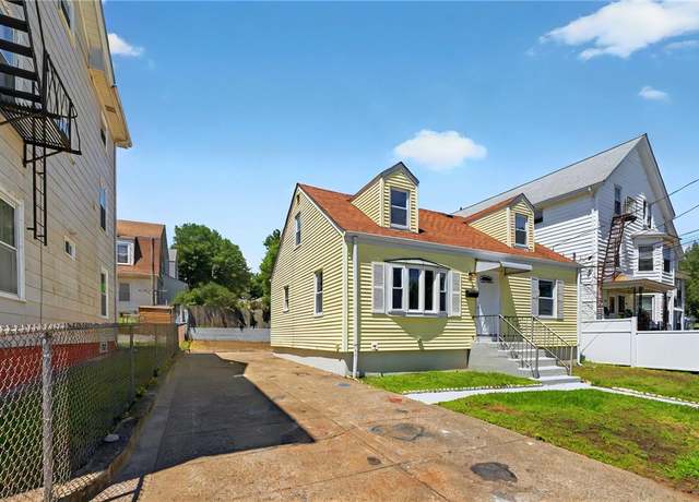 Property at 111 Cleveland St, Pawtucket, RI 02860, 4 beds, 1.5 baths