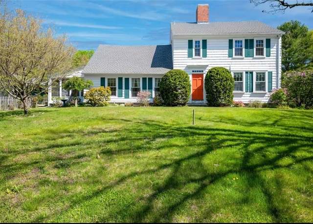 Property at 194 Little Pond County Rd, Cumberland, RI 02964, 4 beds, 2.5 baths