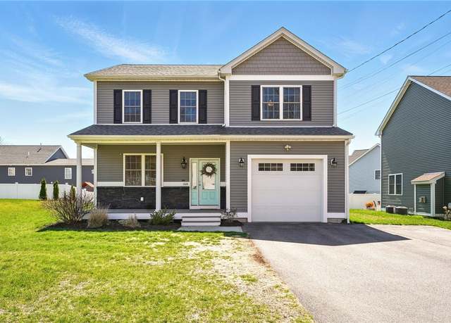 Property at 132 Cobble Hill Rd, Lincoln, RI 02865, 3 beds, 2.5 baths
