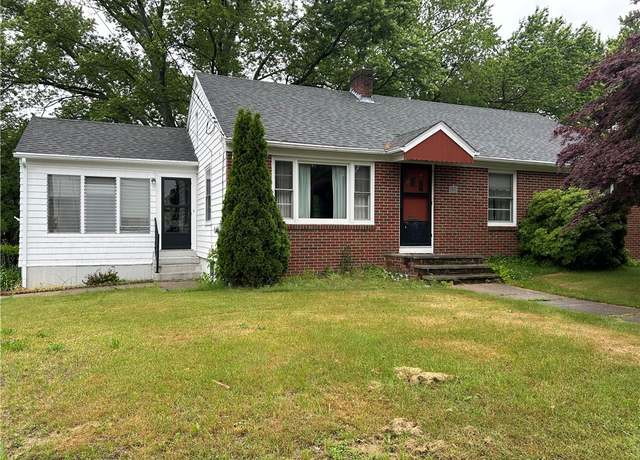 Property at 12 Oakland Ave, Johnston, RI 02919, 3 beds, 2 baths