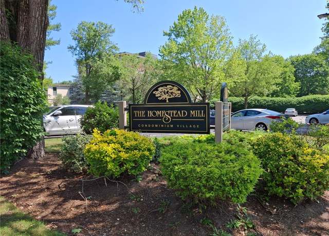 Property at 15 Higgins St #106, Smithfield, RI 02917, 1 bed, 1 bath