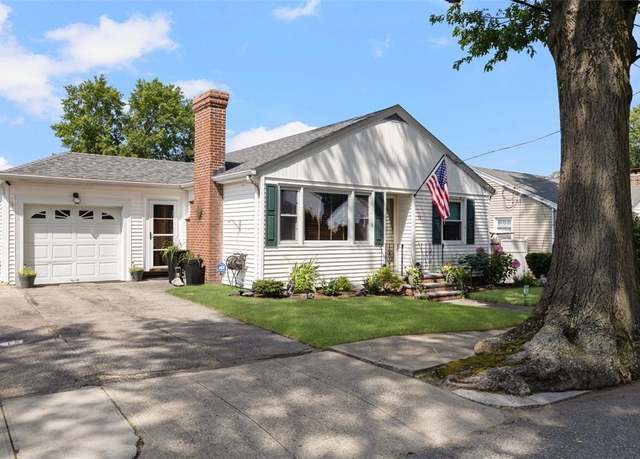 Property at 23 Royal Ave, Providence, RI 02904, 2 beds, 2 baths