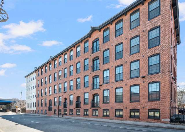 Property at 50 Ashburton St #5, Providence, RI 02904, 3 beds, 2 baths