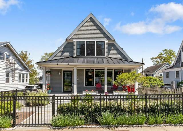 Property at 224 Gibbs Ave, Newport, RI 02840, 3 beds, 3.5 baths