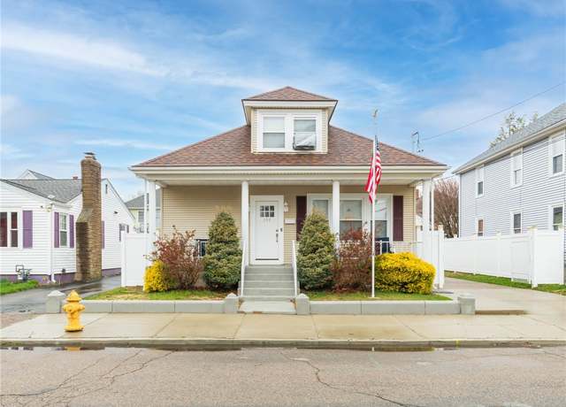 Property at 190 Suffolk Ave, Pawtucket, RI 02861, 3 beds, 2 baths