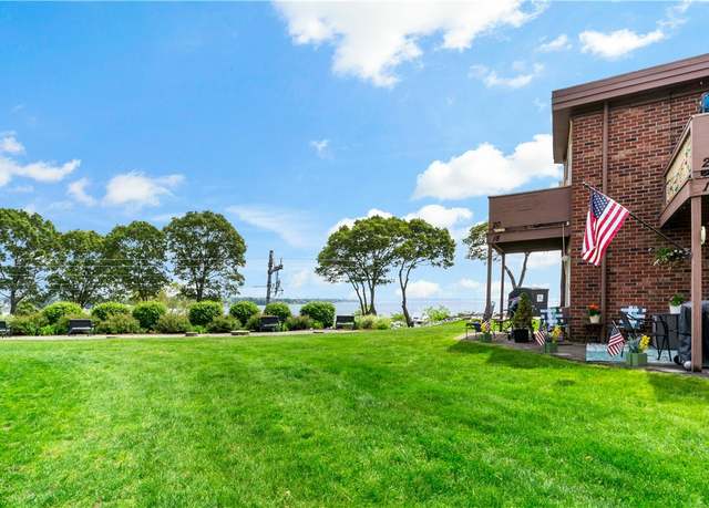 Property at 3940 Post Rd #30, Warwick, RI 02886, 1 bed, 1 bath
