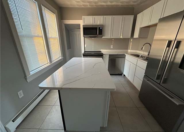 Property at 29 Hoppin Ave, East Providence, RI 02914, 3 beds, 2 baths
