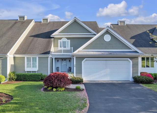 Property at 48 Overlook Dr, North Kingstown, RI 02852, 3 beds, 4 baths
