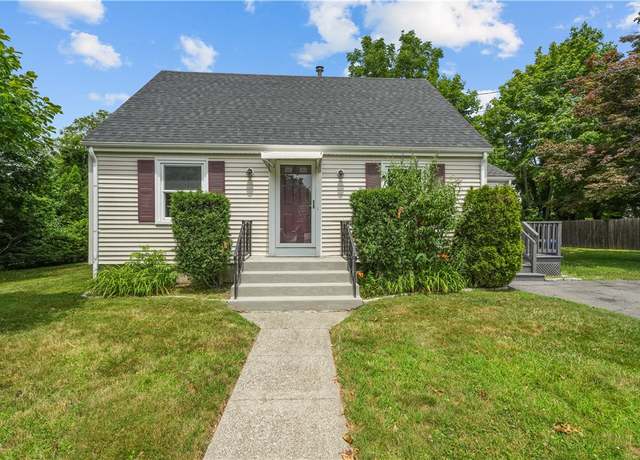 Property at 14 Gladding St, Bristol, RI 02809, 4 beds, 1 bath