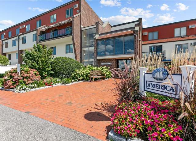 Property at 208 America, Newport, RI 02840, 2 beds, 1.5 baths